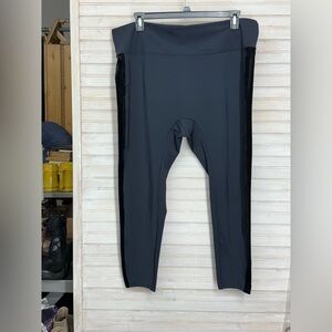 All Worthy Women's 2XP Black Athletic Leggings w/ Velvet Tuxedo Trim